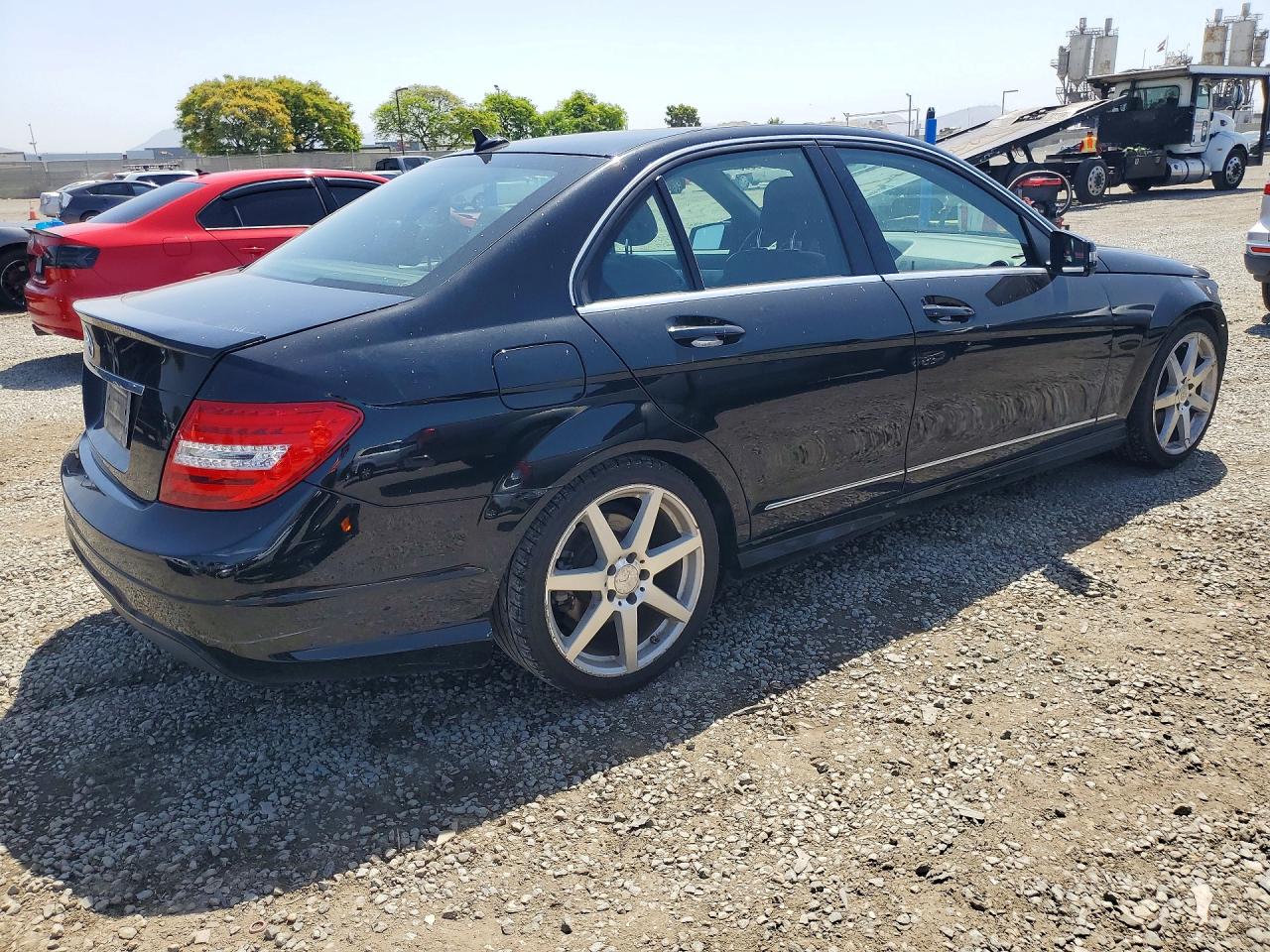 2013 MERCEDES-BENZ C 250 photo 7
