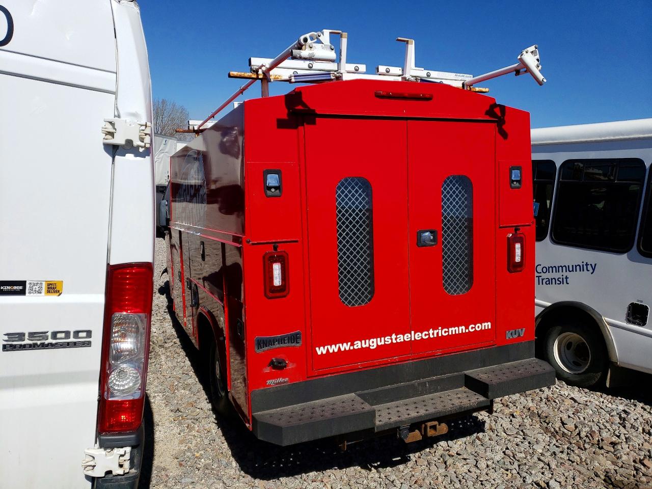 2017 GMC SAVANA CUTAWAY G3500 photo 3