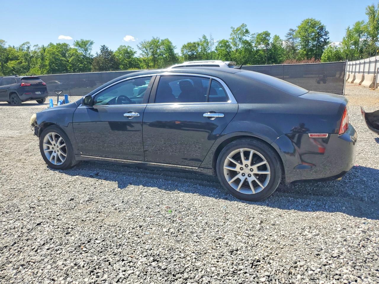 2009 CHEVROLET MALIBU LTZ photo 3