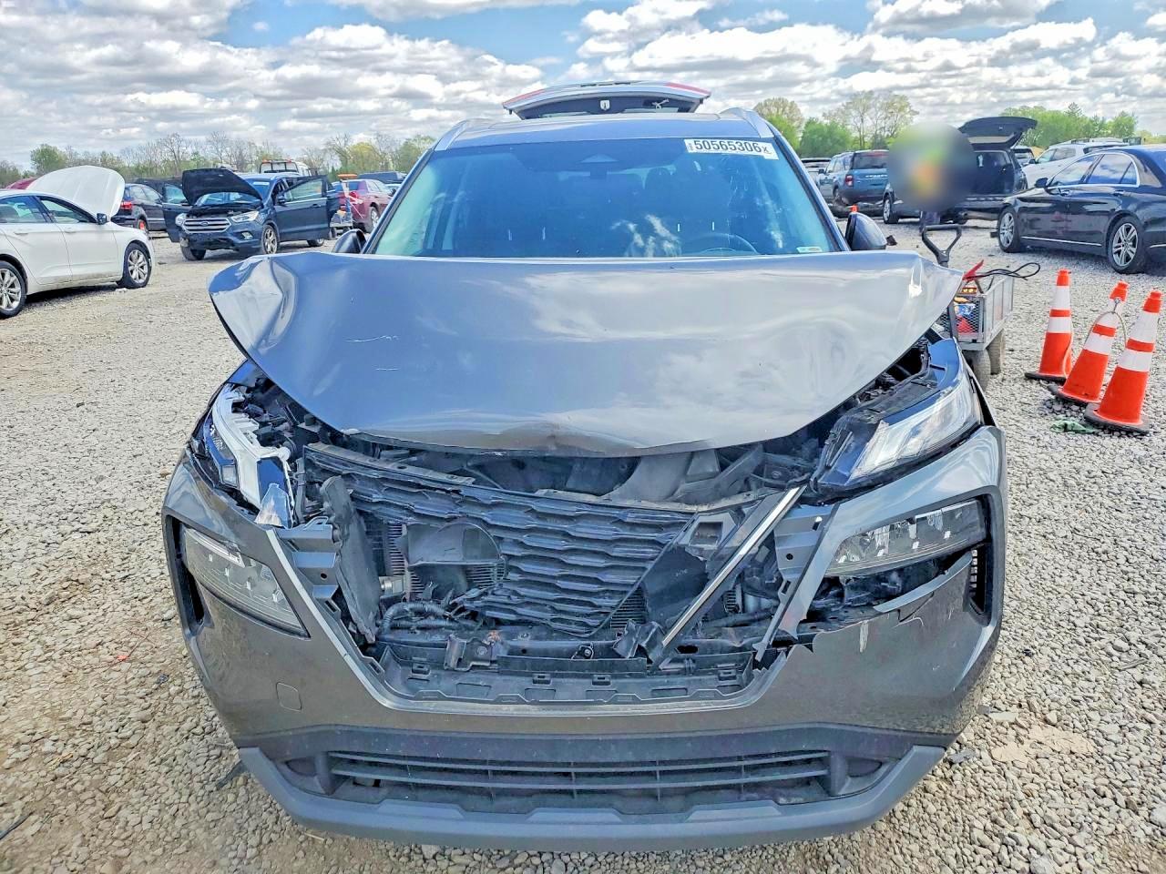 2021 NISSAN ROGUE SV photo 13