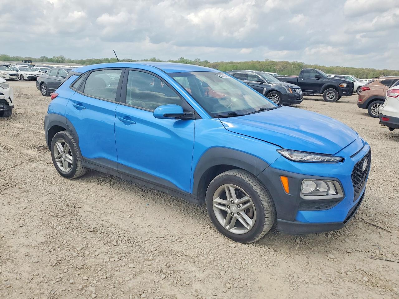 2020 HYUNDAI KONA SE photo 7