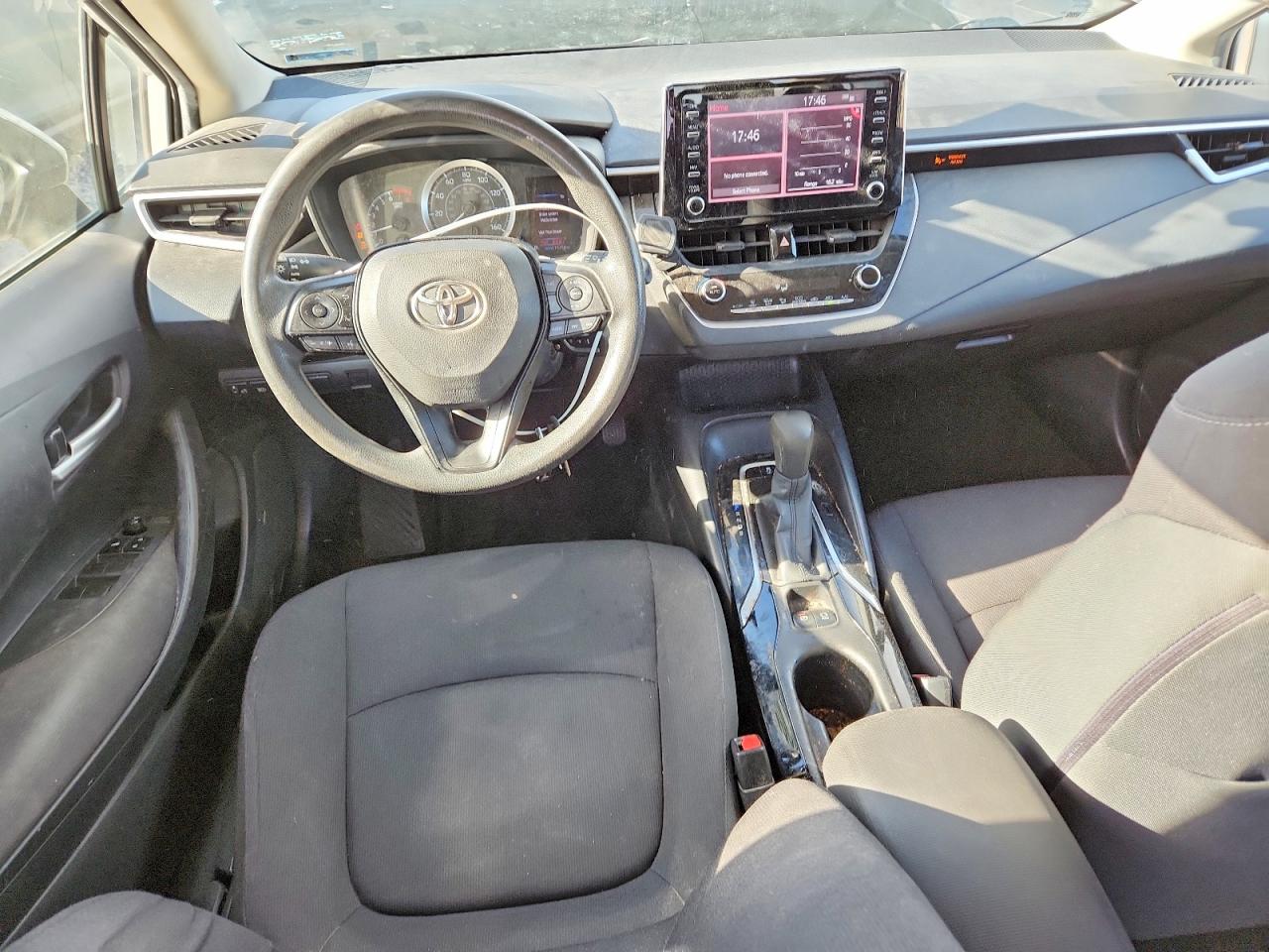 2020 TOYOTA COROLLA LE photo 15