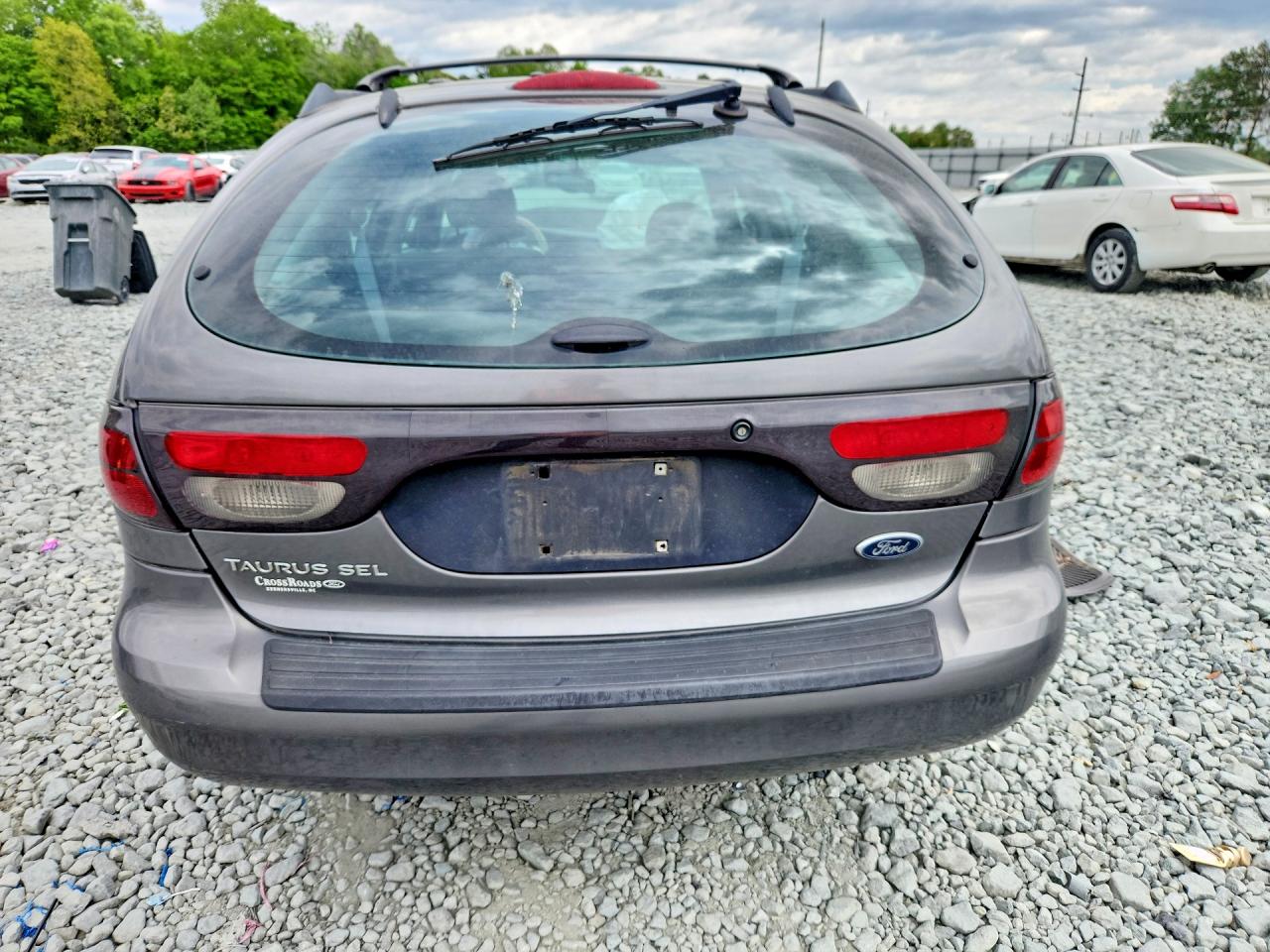 2003 FORD TAURUS SEL photo 16