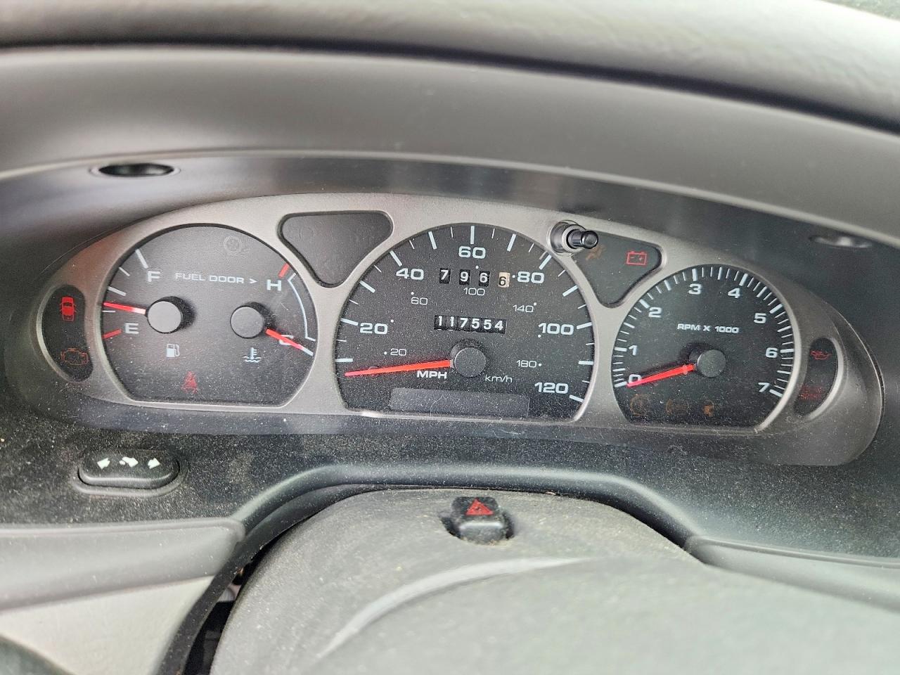 2003 FORD TAURUS SEL photo 25