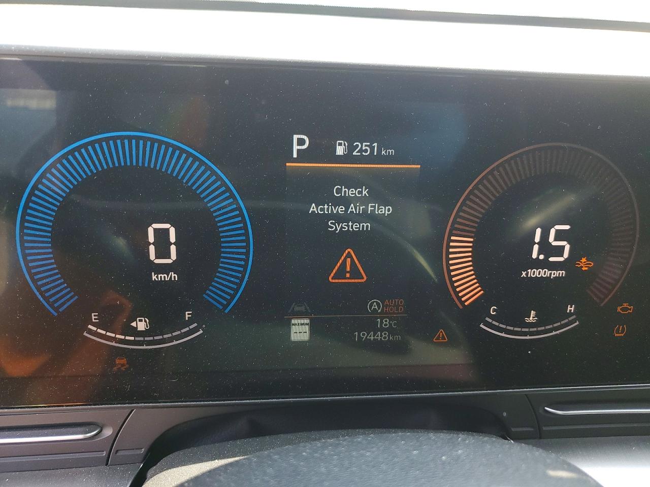 2025 HYUNDAI KONA SE photo 25