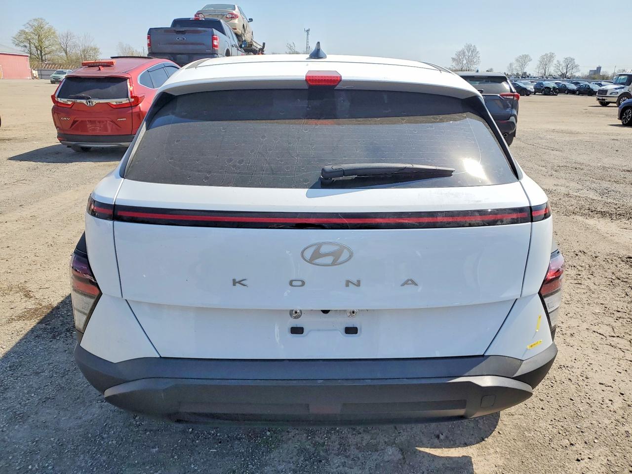 2025 HYUNDAI KONA SE photo 16