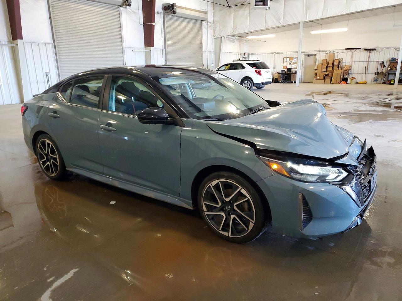 2024 NISSAN SENTRA SR photo 10