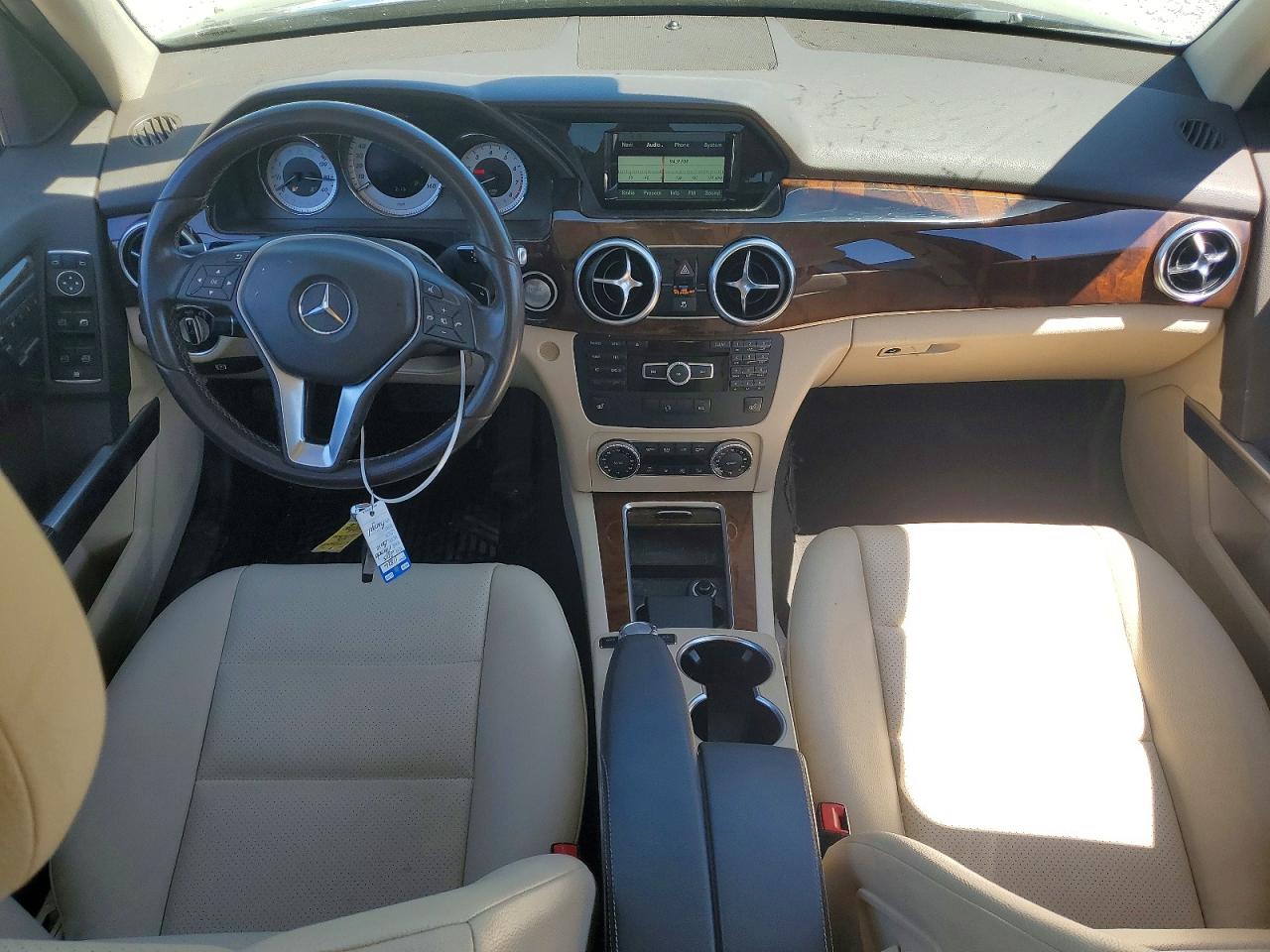 2015 MERCEDES-BENZ GLK 350 photo 22