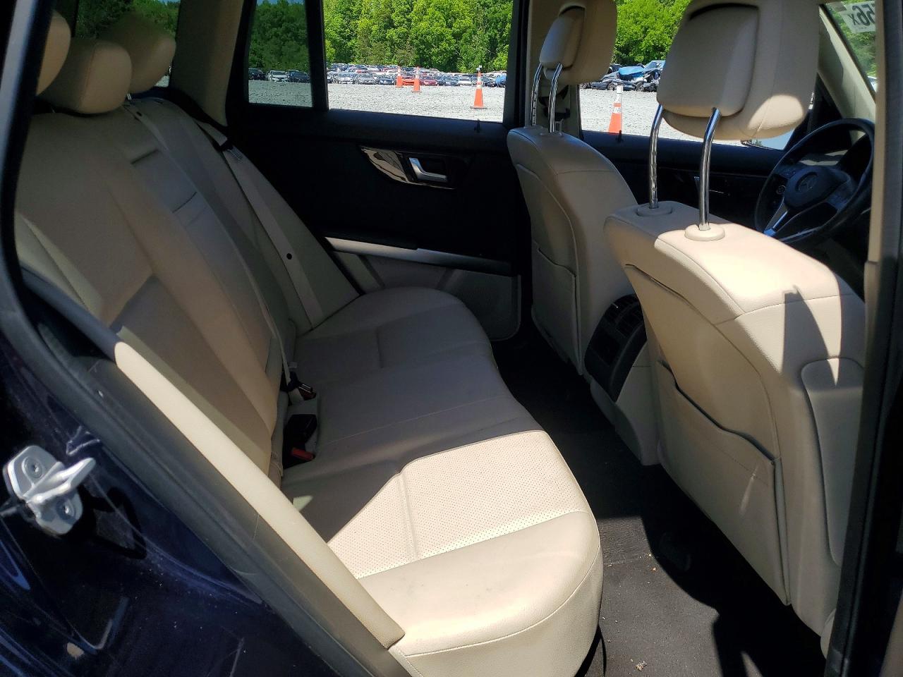 2015 MERCEDES-BENZ GLK 350 photo 31