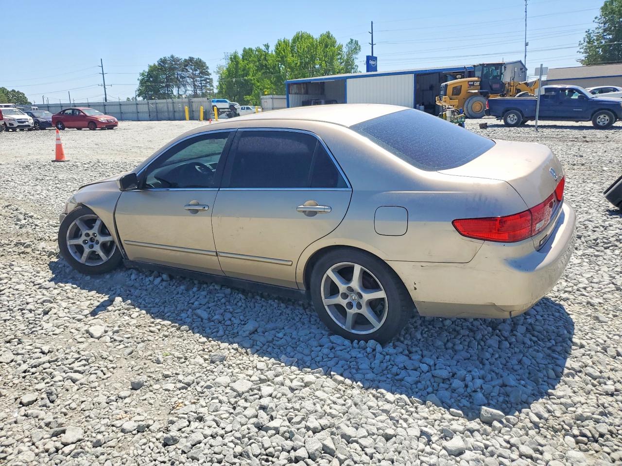 2005 HONDA ACCORD LX photo 2