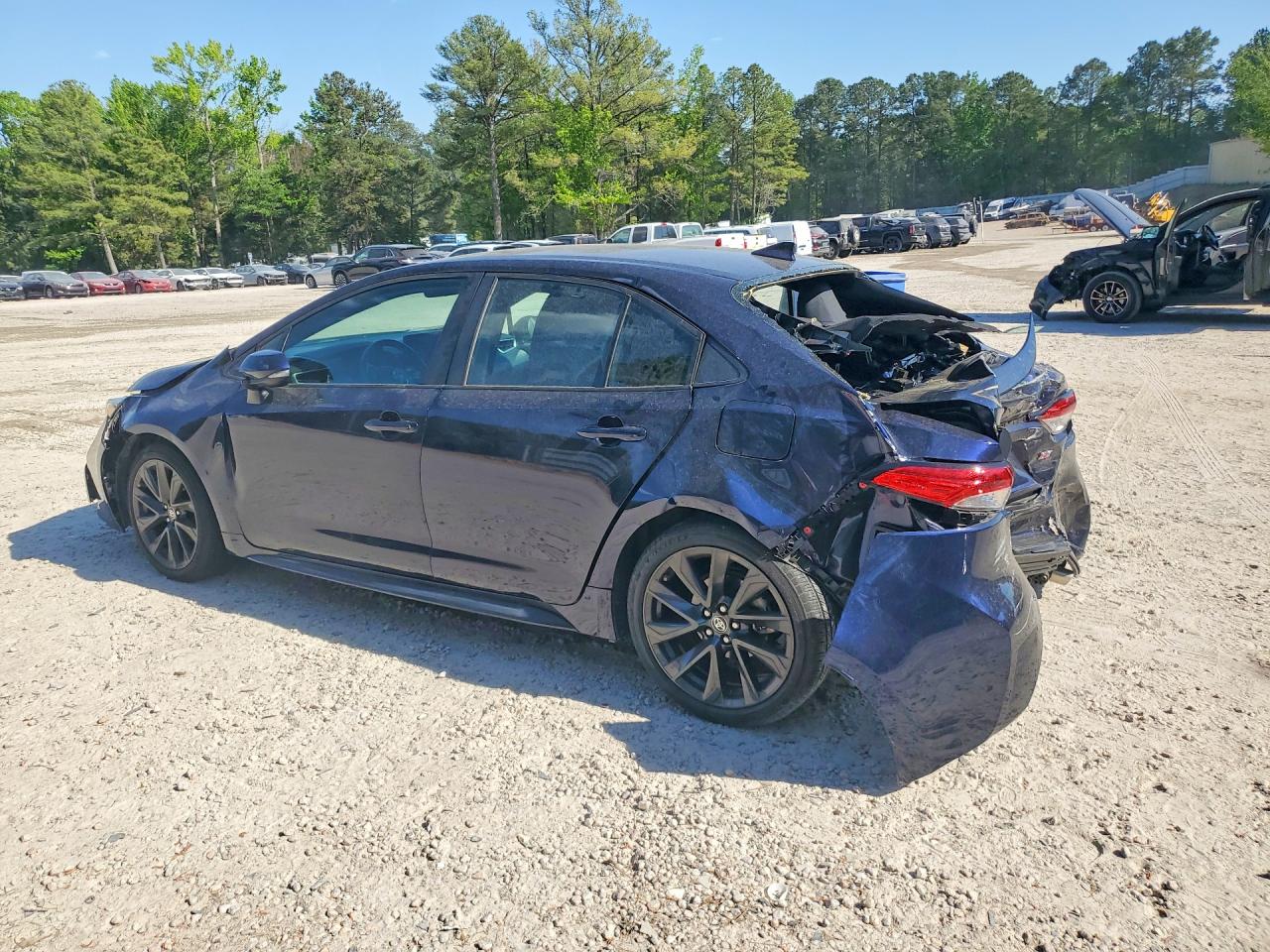 2024 TOYOTA COROLLA SE photo 2