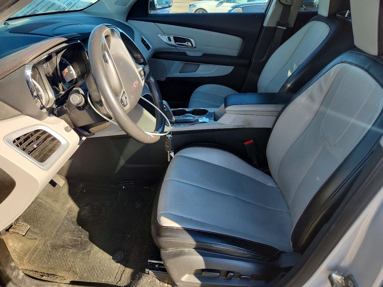 2012 GMC TERRAIN SLT photo 13