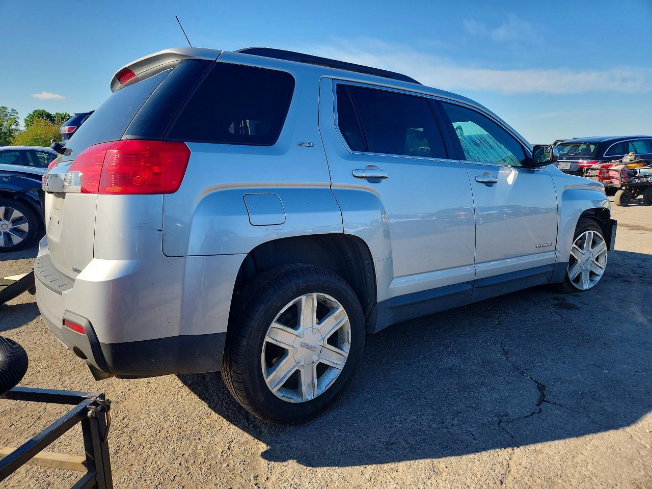 2012 GMC TERRAIN SLT photo 5