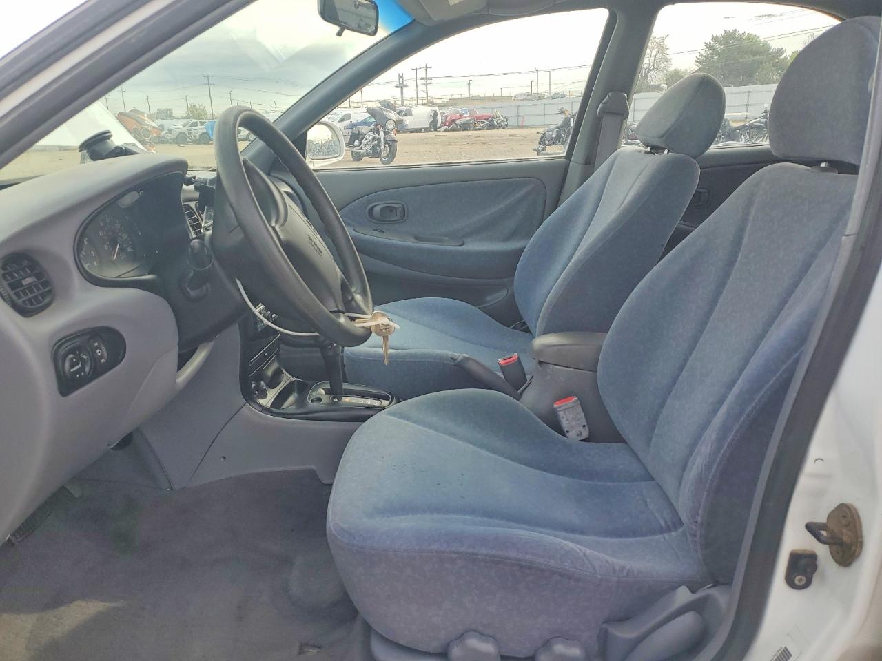 2000 HYUNDAI ELANTRA GLS photo 13