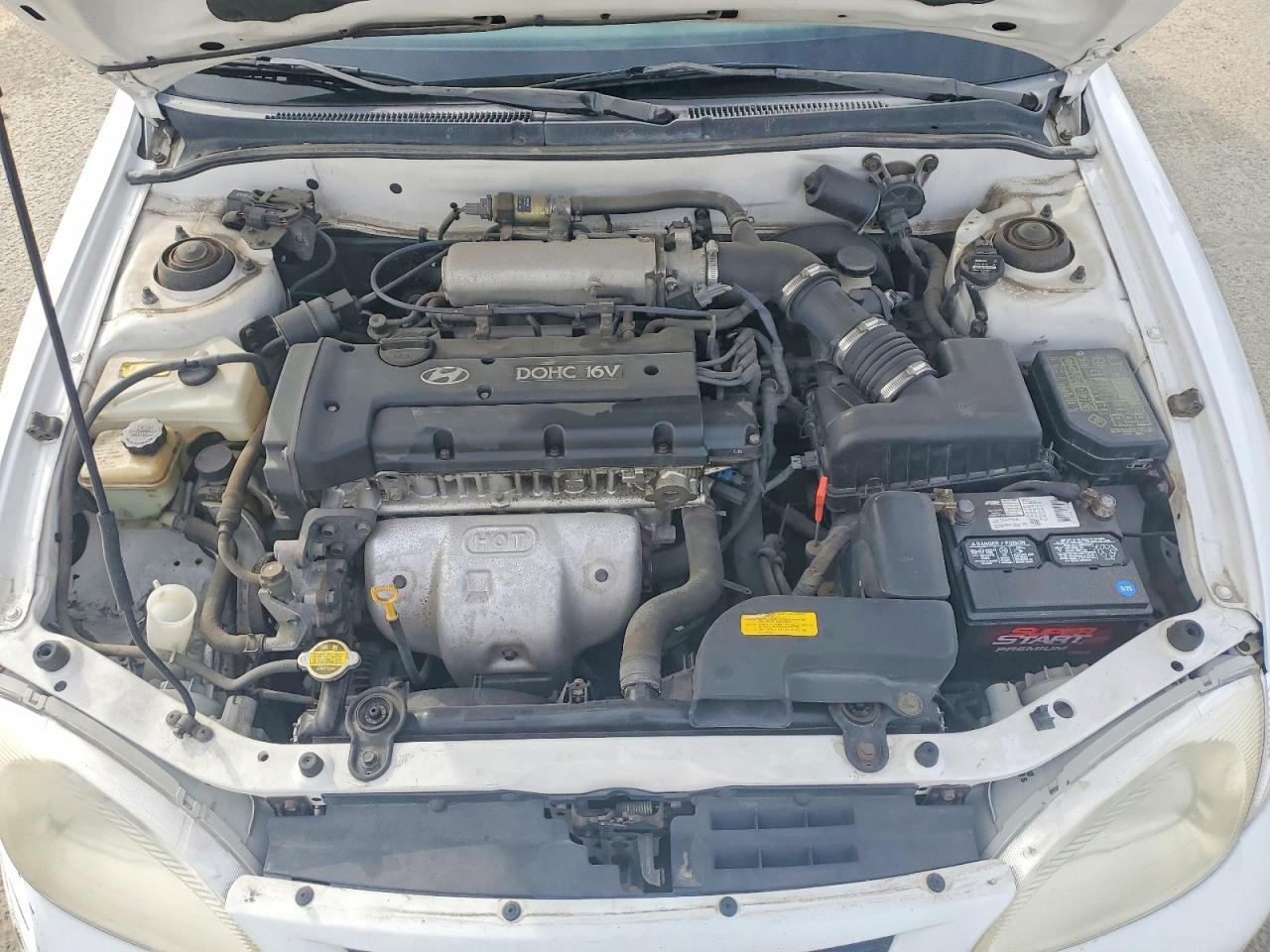 2000 HYUNDAI ELANTRA GLS photo 23