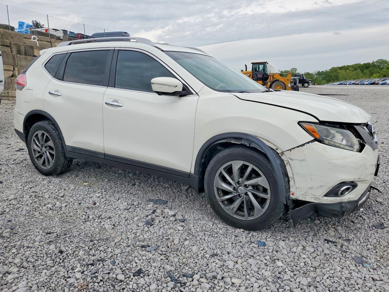 2014 NISSAN ROGUE SL photo 10