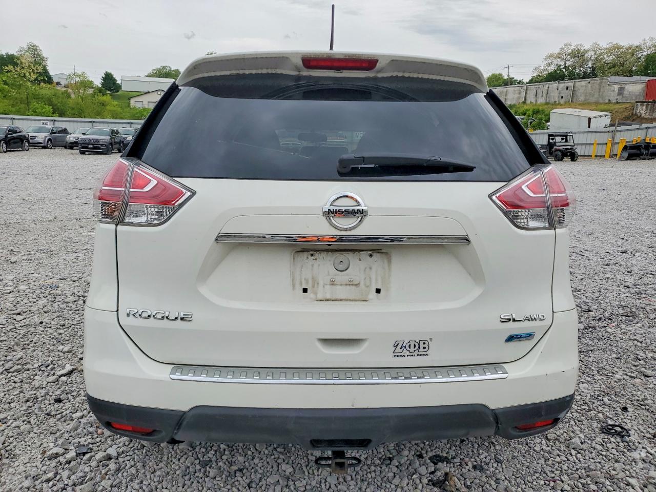 2014 NISSAN ROGUE SL photo 16