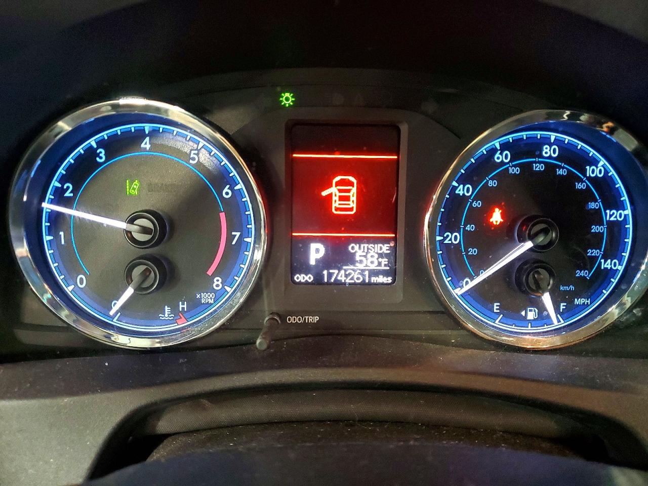 2017 TOYOTA COROLLA LE photo 25