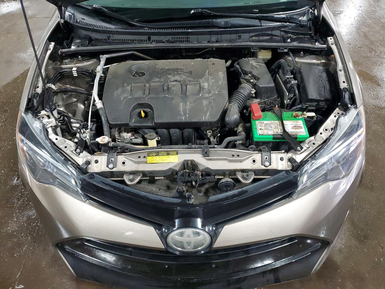 2017 TOYOTA COROLLA LE photo 31