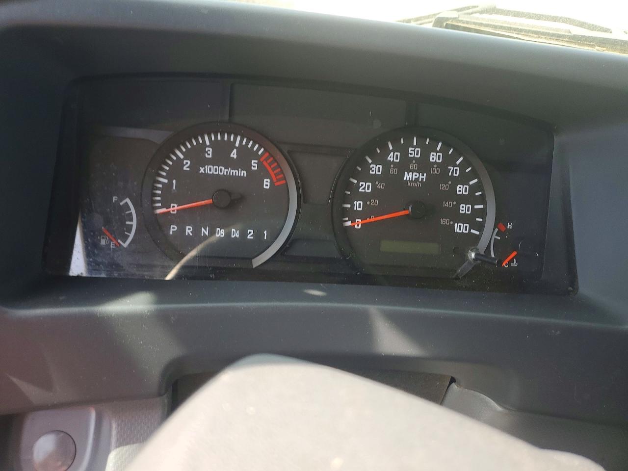 2021 ISUZU NPR photo 8