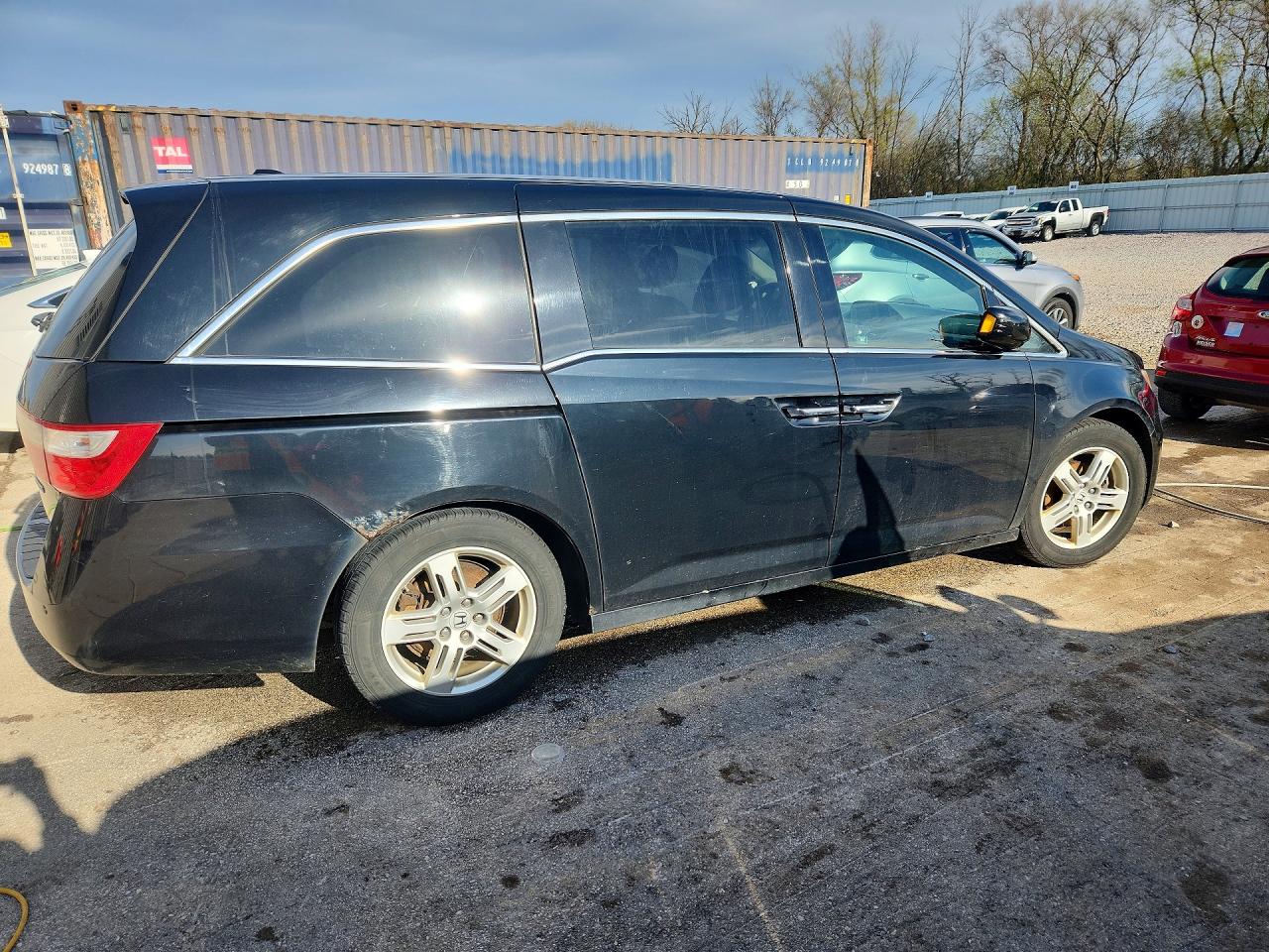 2012 HONDA ODYSSEY TOURING photo 7