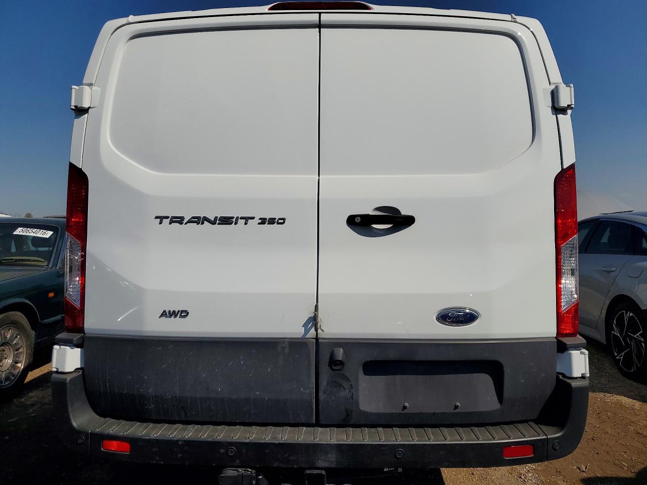 2025 FORD TRANSIT 350 DELIVERY VAN photo 11
