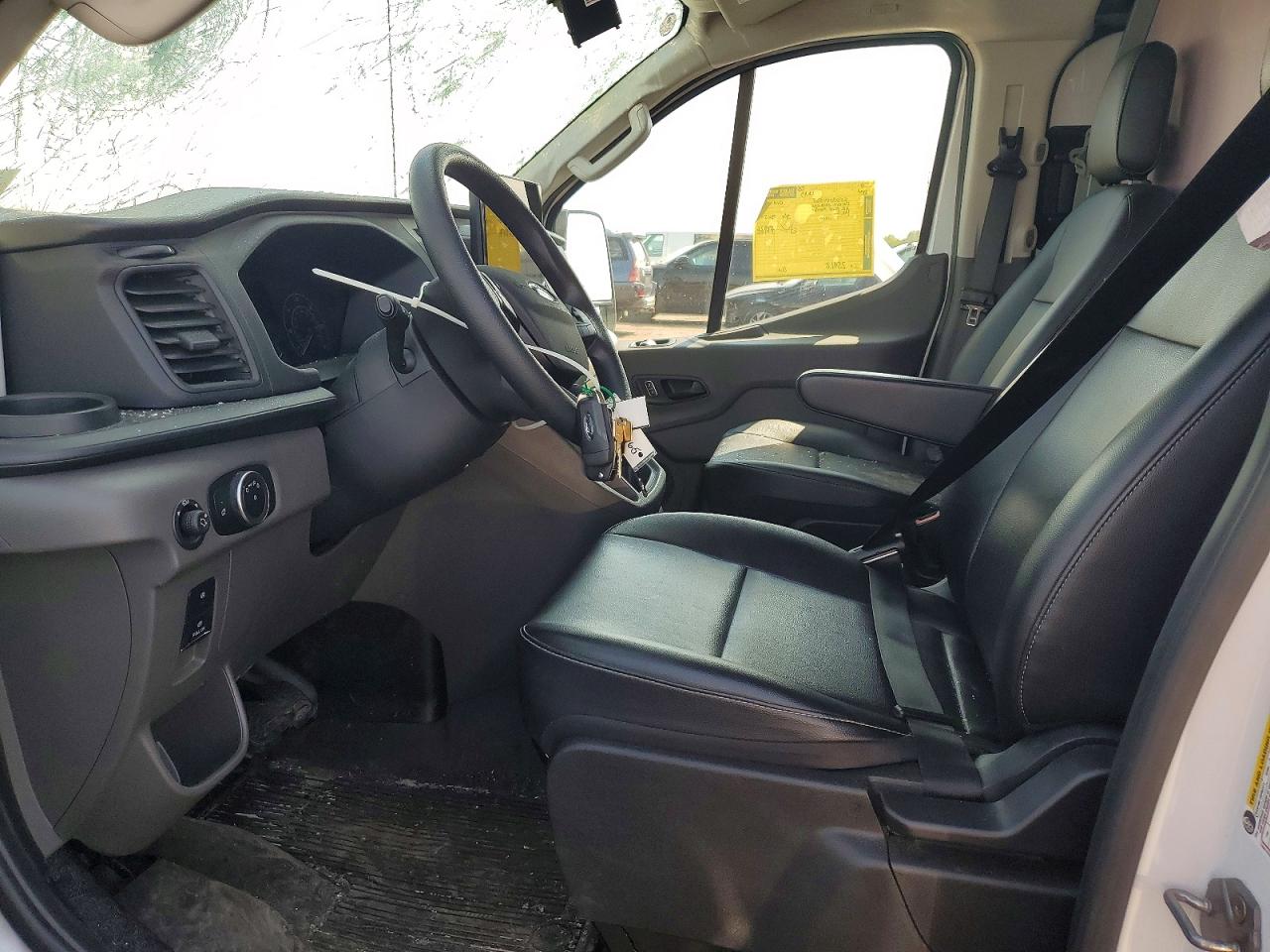 2025 FORD TRANSIT 350 DELIVERY VAN photo 13