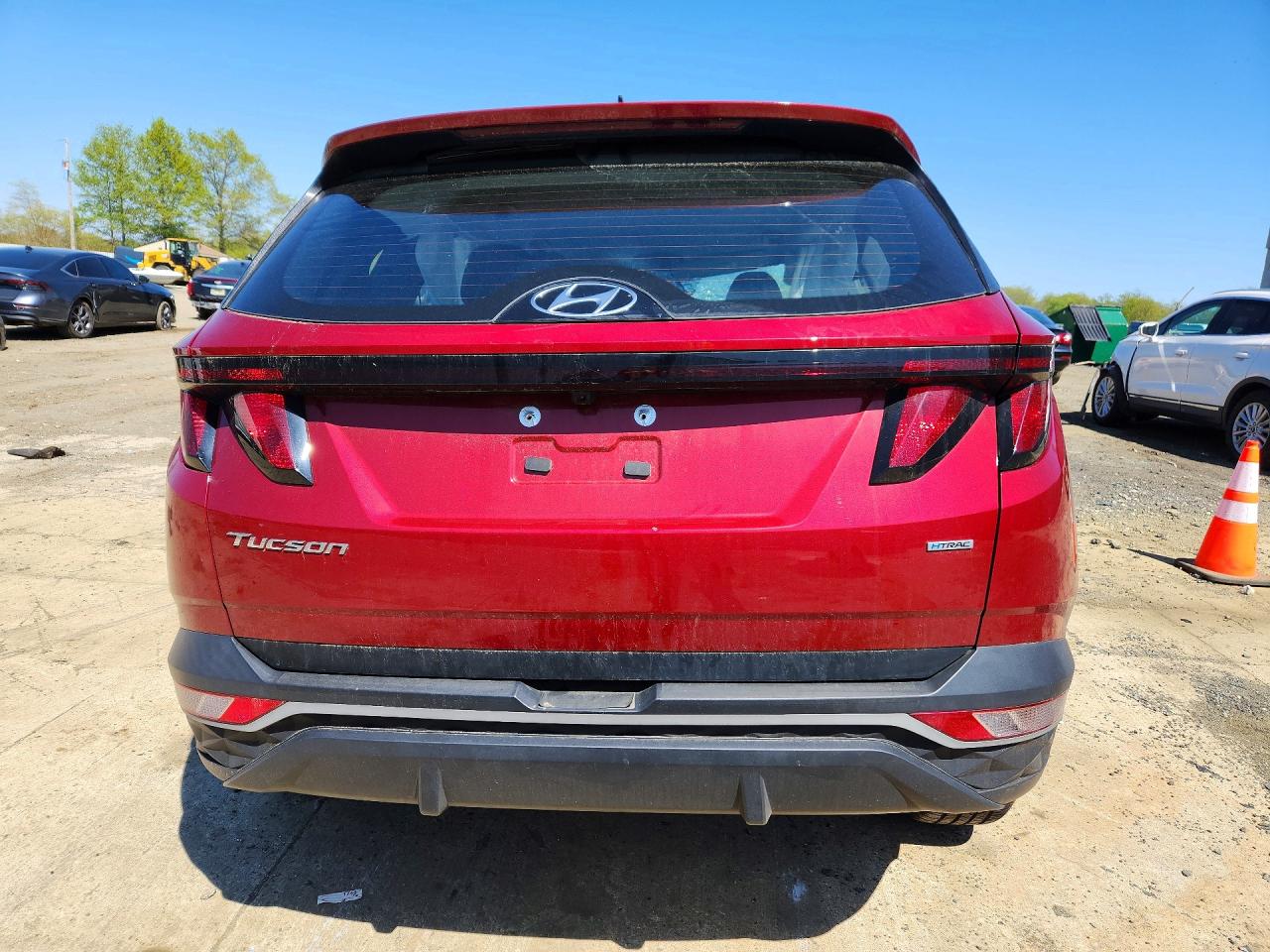 2024 HYUNDAI TUCSON SE photo 16