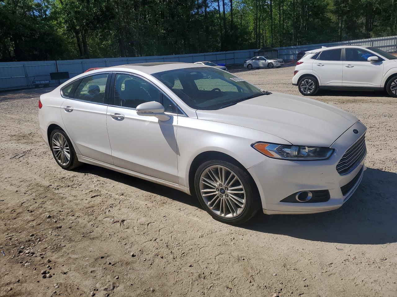 2016 FORD FUSION SE photo 10