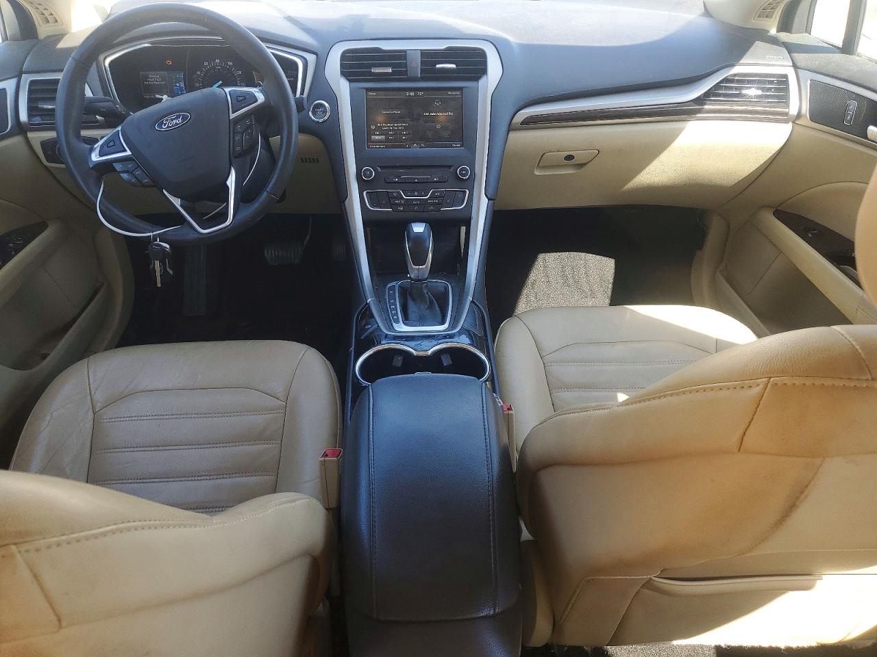 2016 FORD FUSION SE photo 22