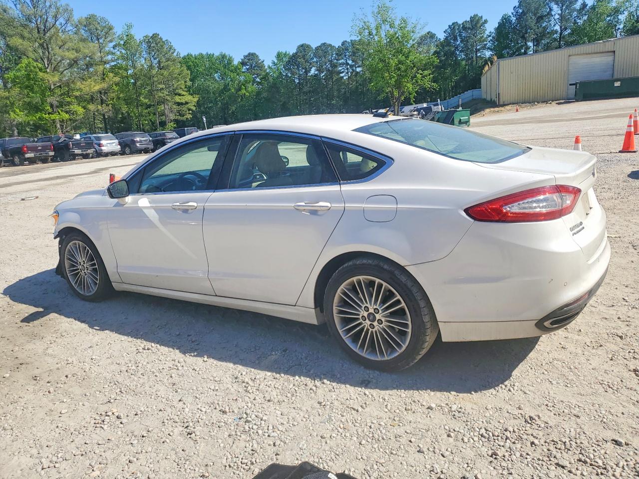 2016 FORD FUSION SE photo 4