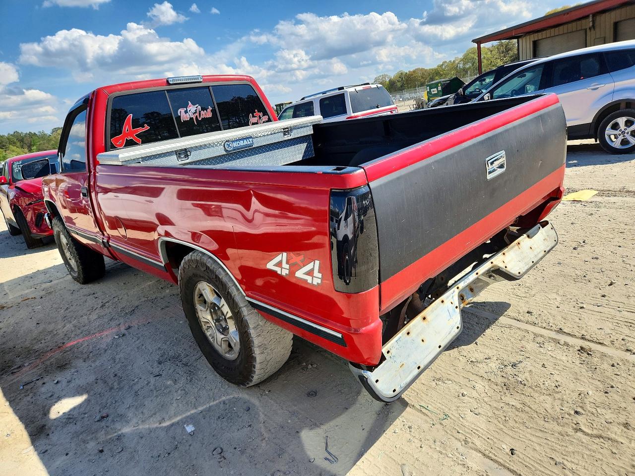 1997 CHEVROLET GMT-400 K1500 photo 2