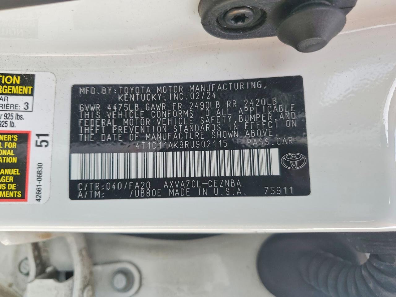 2024 TOYOTA CAMRY LE photo 25
