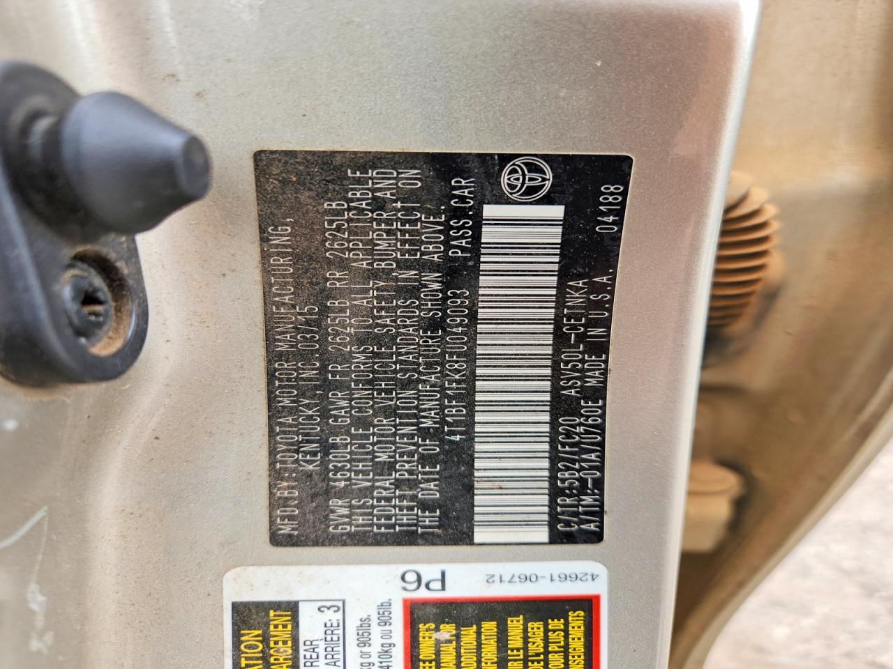 2015 TOYOTA CAMRY LE photo 34