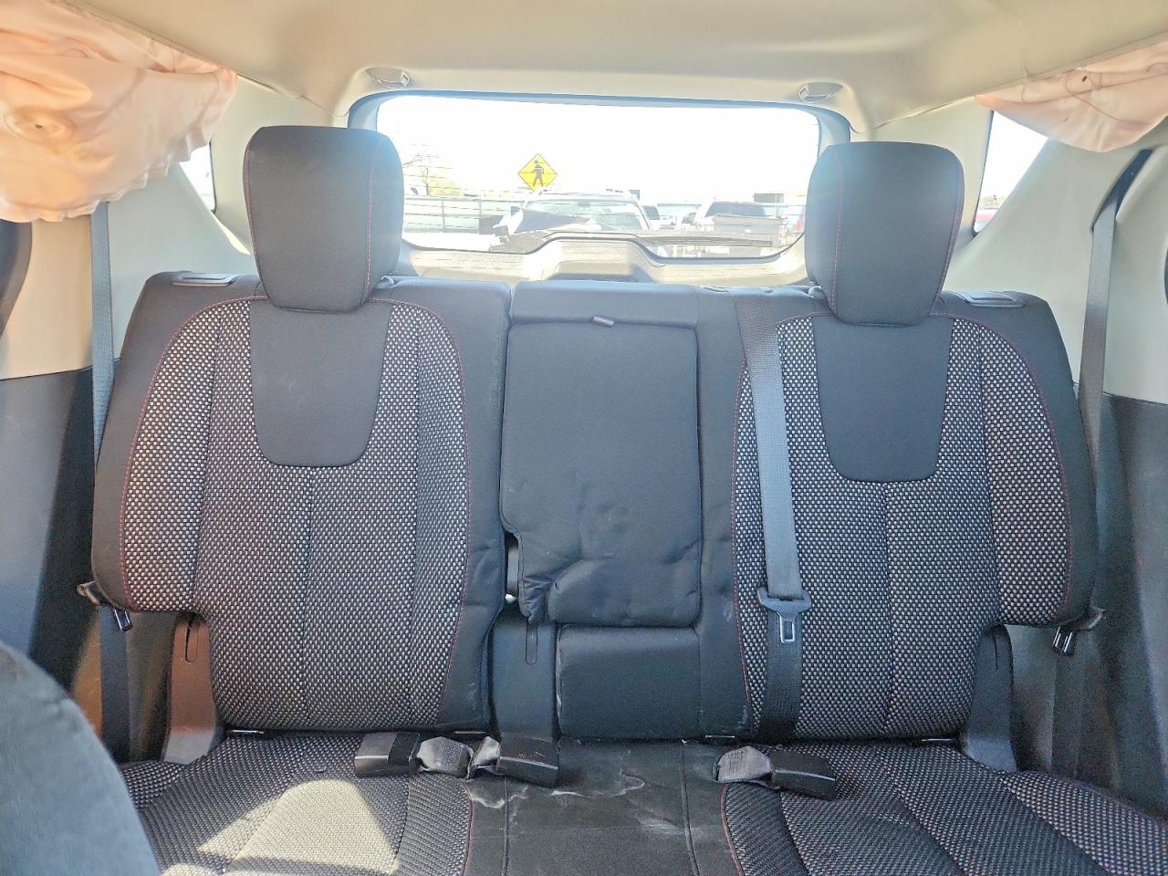 2015 CHEVROLET EQUINOX LT photo 19