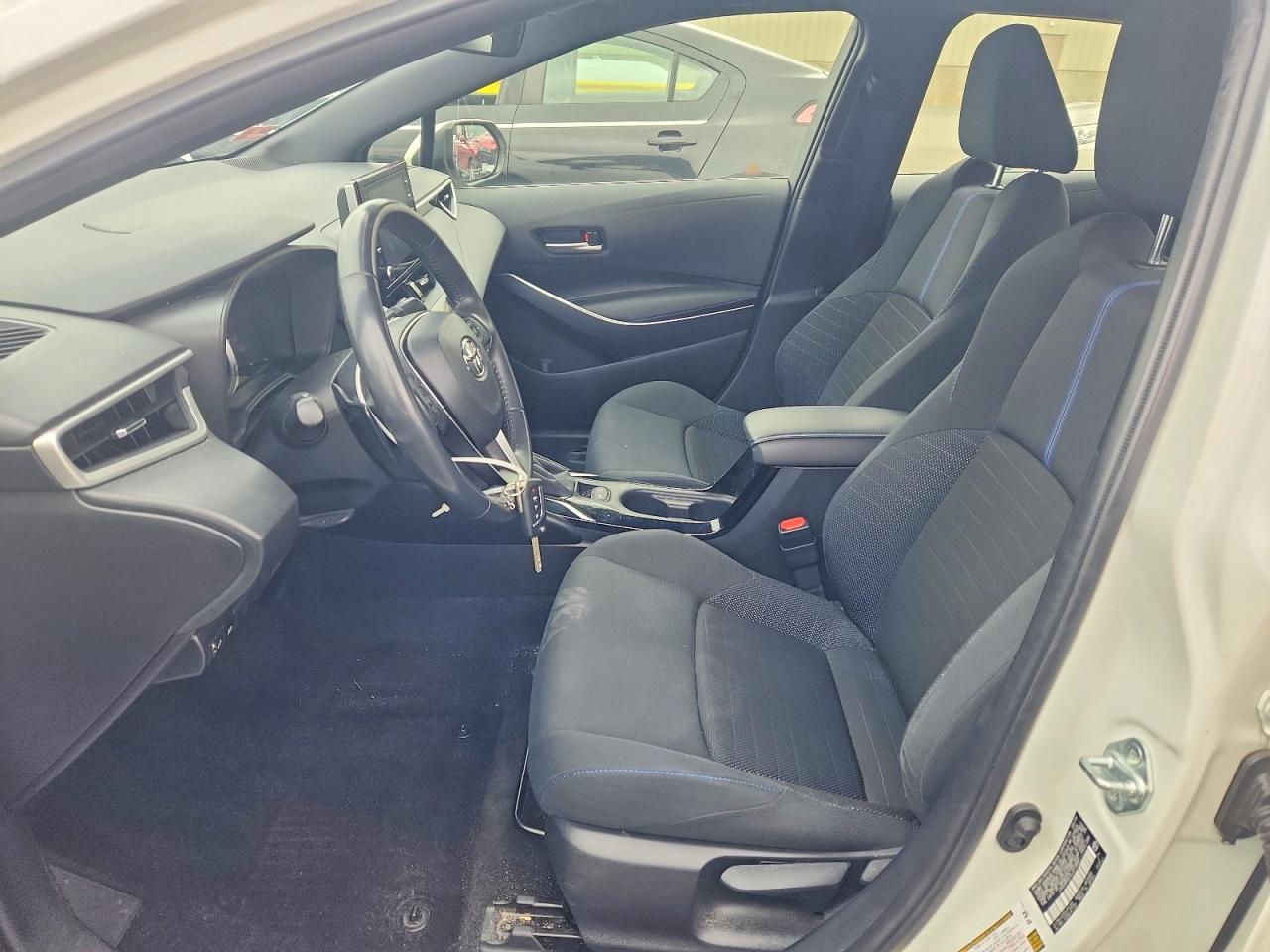 2020 TOYOTA COROLLA SE photo 19
