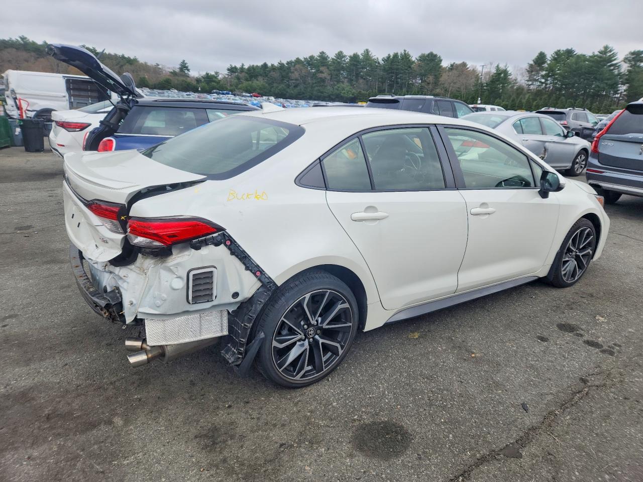 2020 TOYOTA COROLLA SE photo 7
