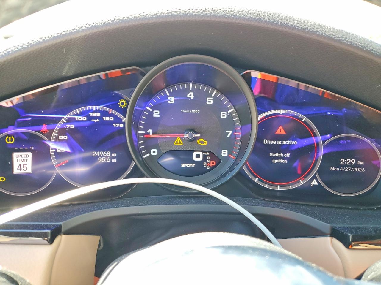 2022 PORSCHE CAYENNE photo 17