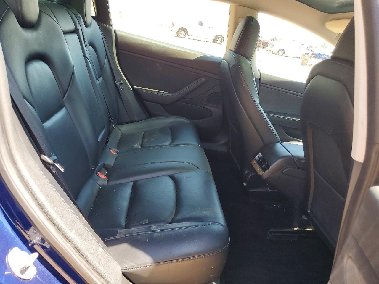 2019 TESLA MODEL 3 photo 28