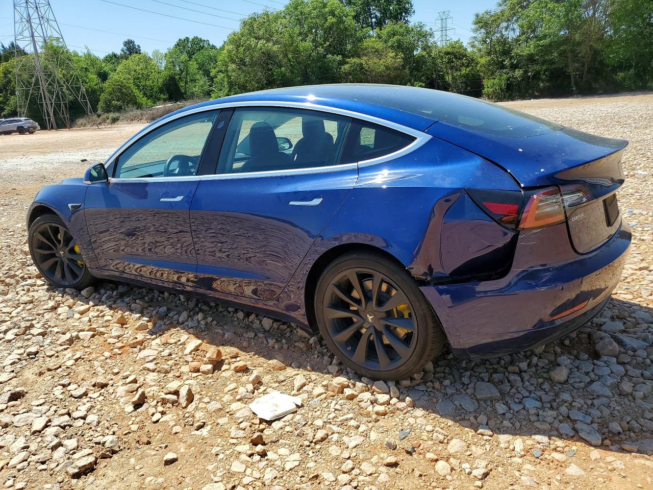 2019 TESLA MODEL 3 photo 4