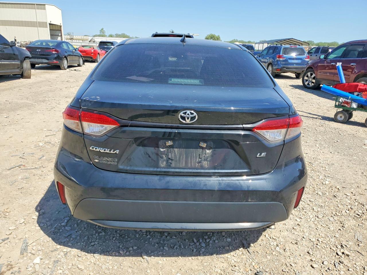 2022 TOYOTA COROLLA LE photo 6