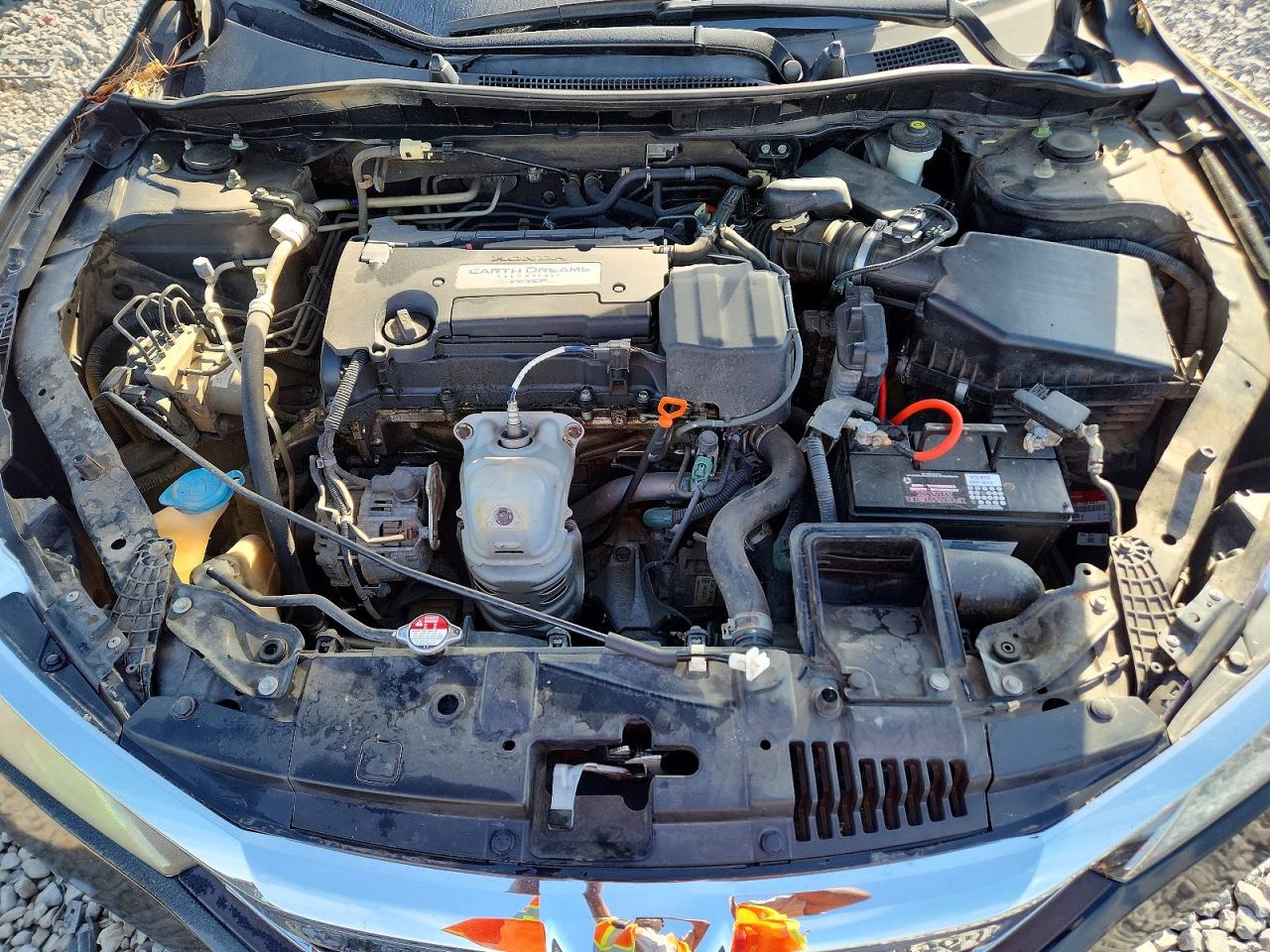 2016 HONDA ACCORD LX photo 11
