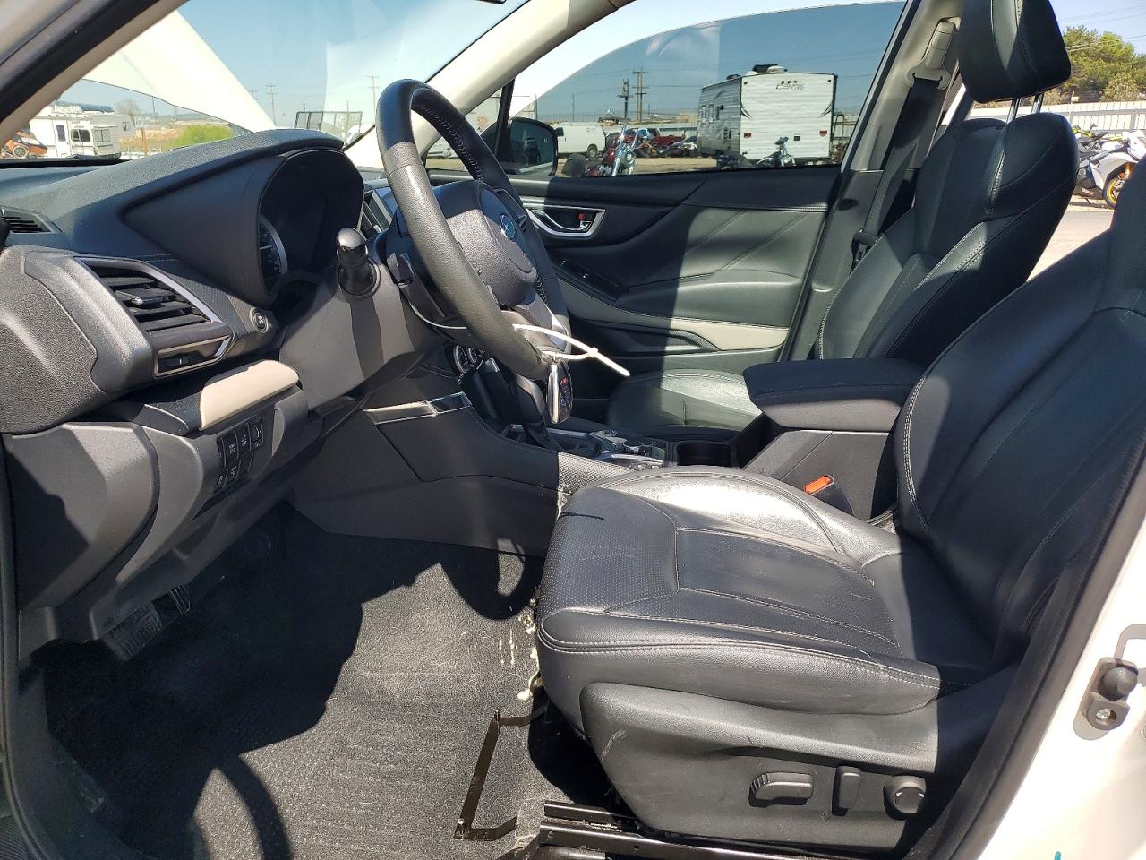 2024 SUBARU FORESTER photo 7