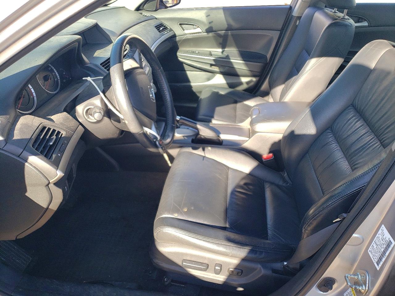 2012 HONDA ACCORD SE photo 19