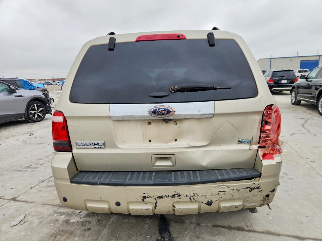 2011 FORD ESCAPE LIMITED photo 11