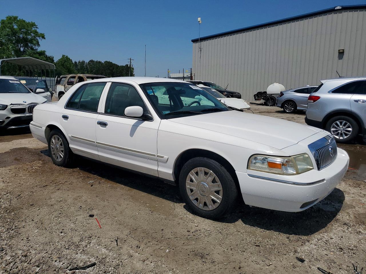 2007 MERCURY GRAND MARQUIS GS photo 4
