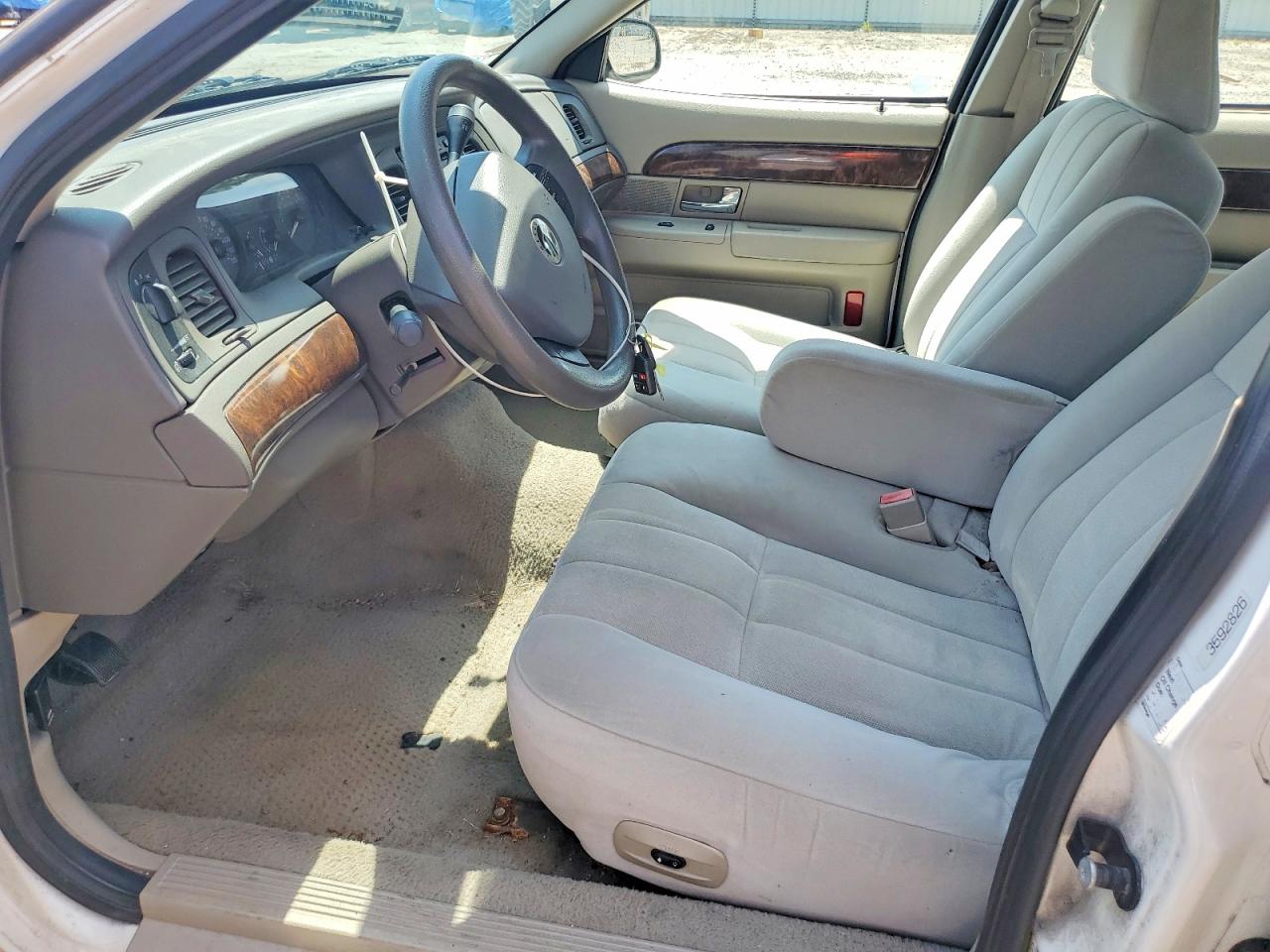 2007 MERCURY GRAND MARQUIS GS photo 7