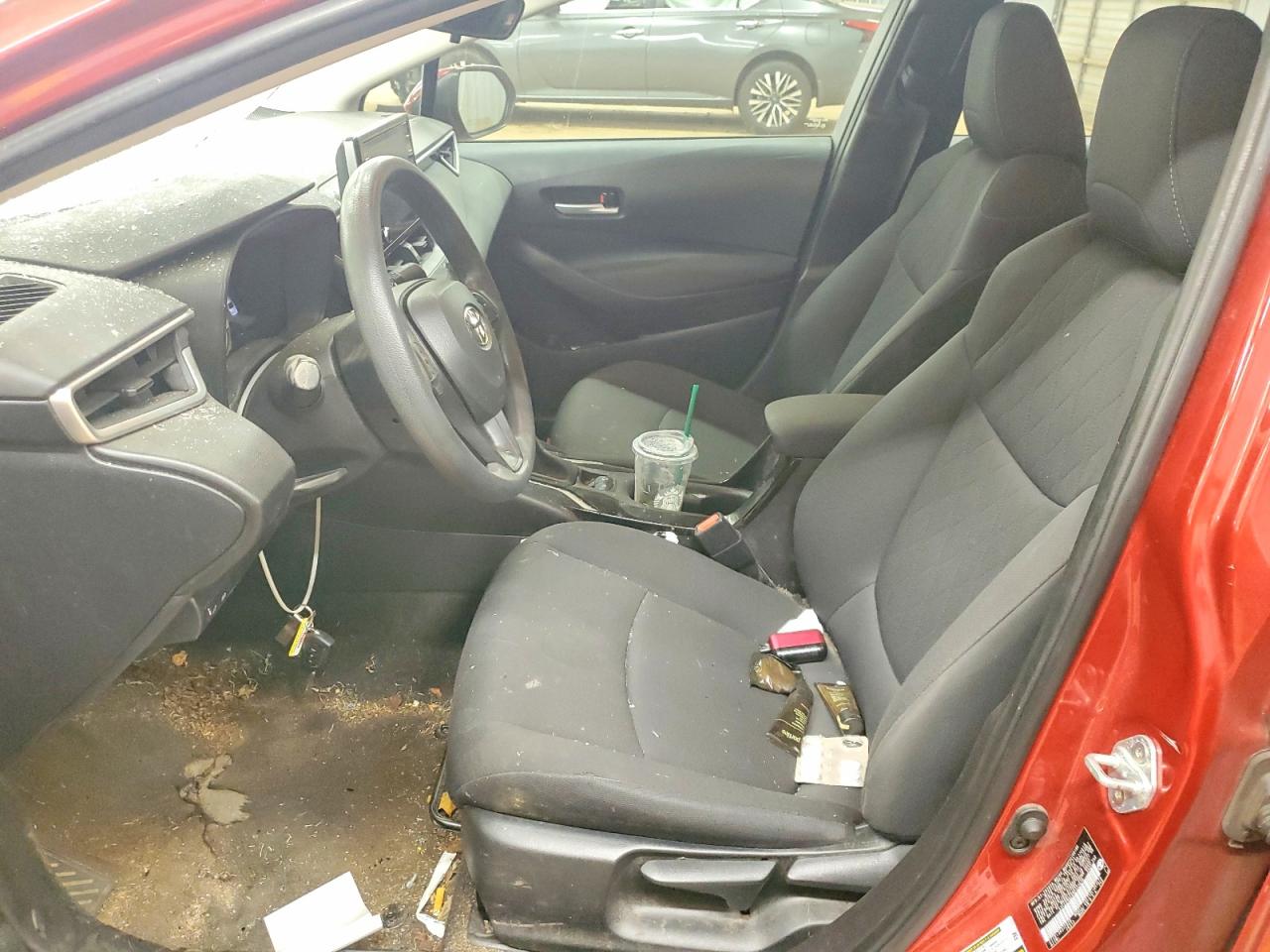 2021 TOYOTA COROLLA LE photo 19