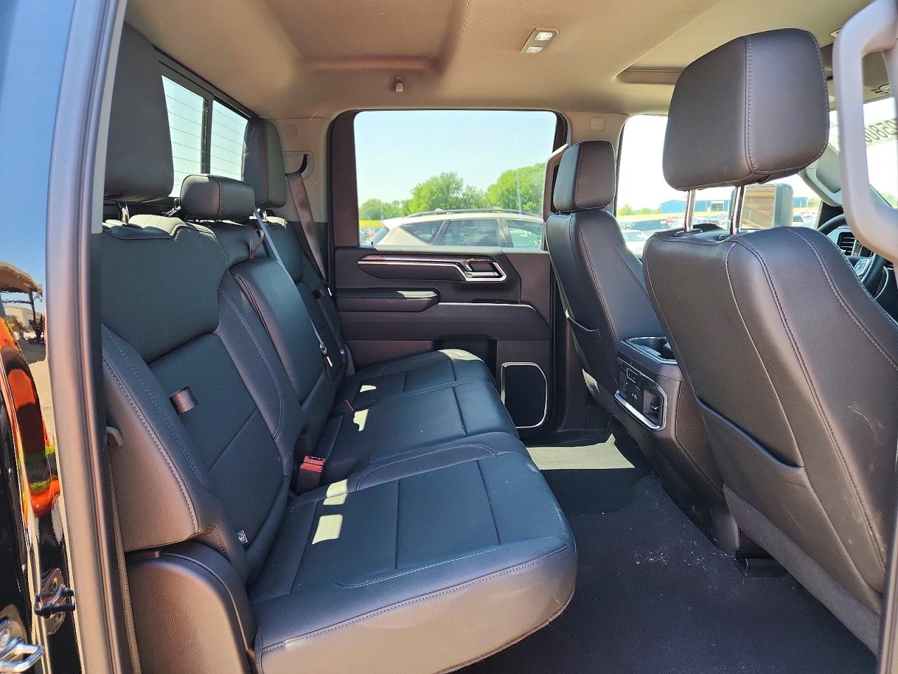 2025 CHEVROLET SILVERADO K2500 HEAVY DUTY LTZ photo 19