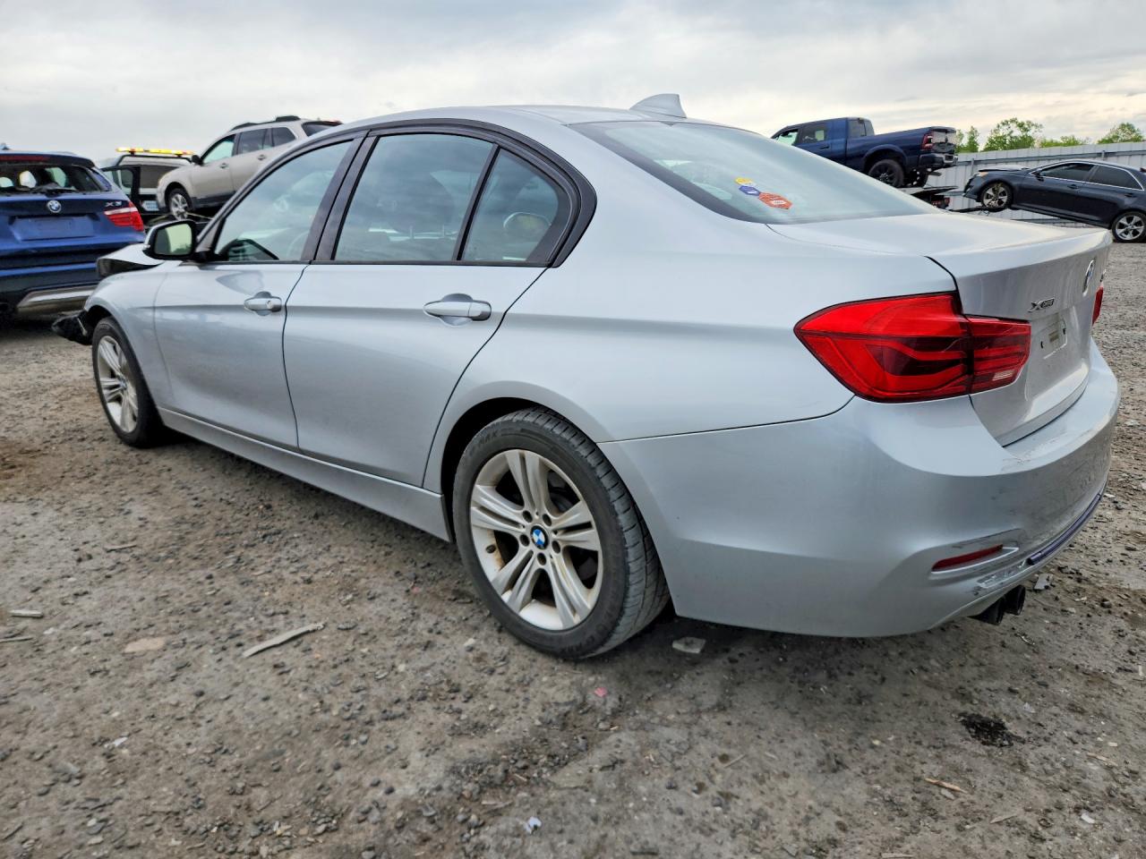 2016 BMW 328 XI SULEV photo 3